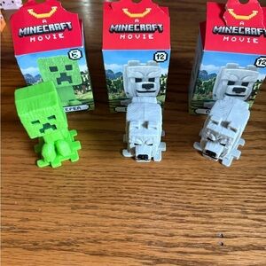 Minecraft Movie Creeper and Wolf Figures Collectible Set
